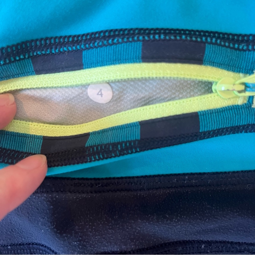 Lululemon Speed Tight *Brushed Interlock Inkwell / Quilt Winter 13-27 4 - Picture 10 of 10